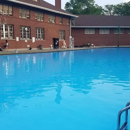 Private Guesthouse